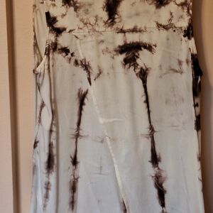 Rock & Republic Black and White Tie-Dye Tank Top